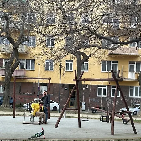 Apartment Sunny House One *