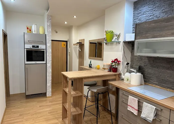 Sunny House One Apartament